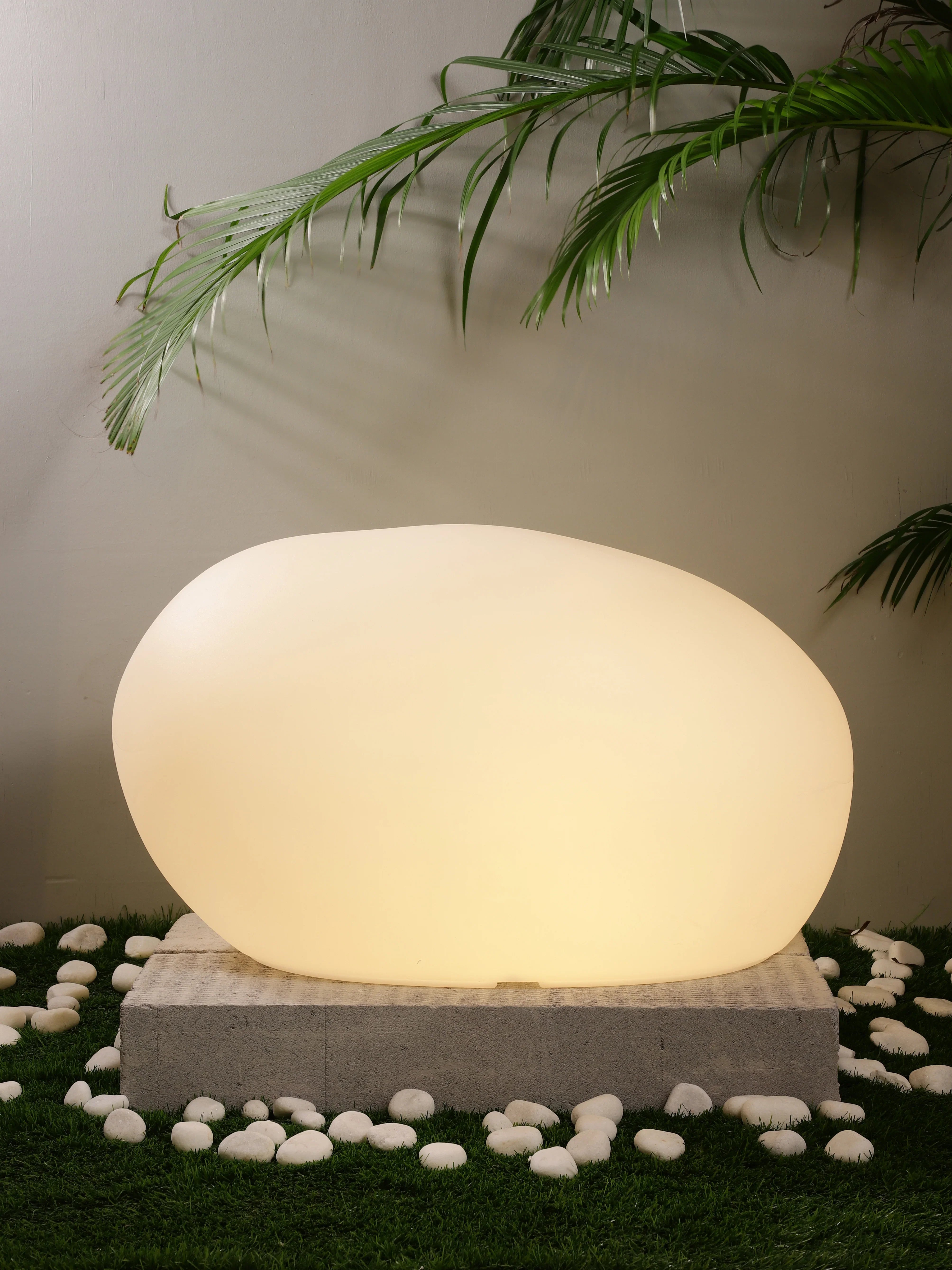 Belmont D Outdoor Light