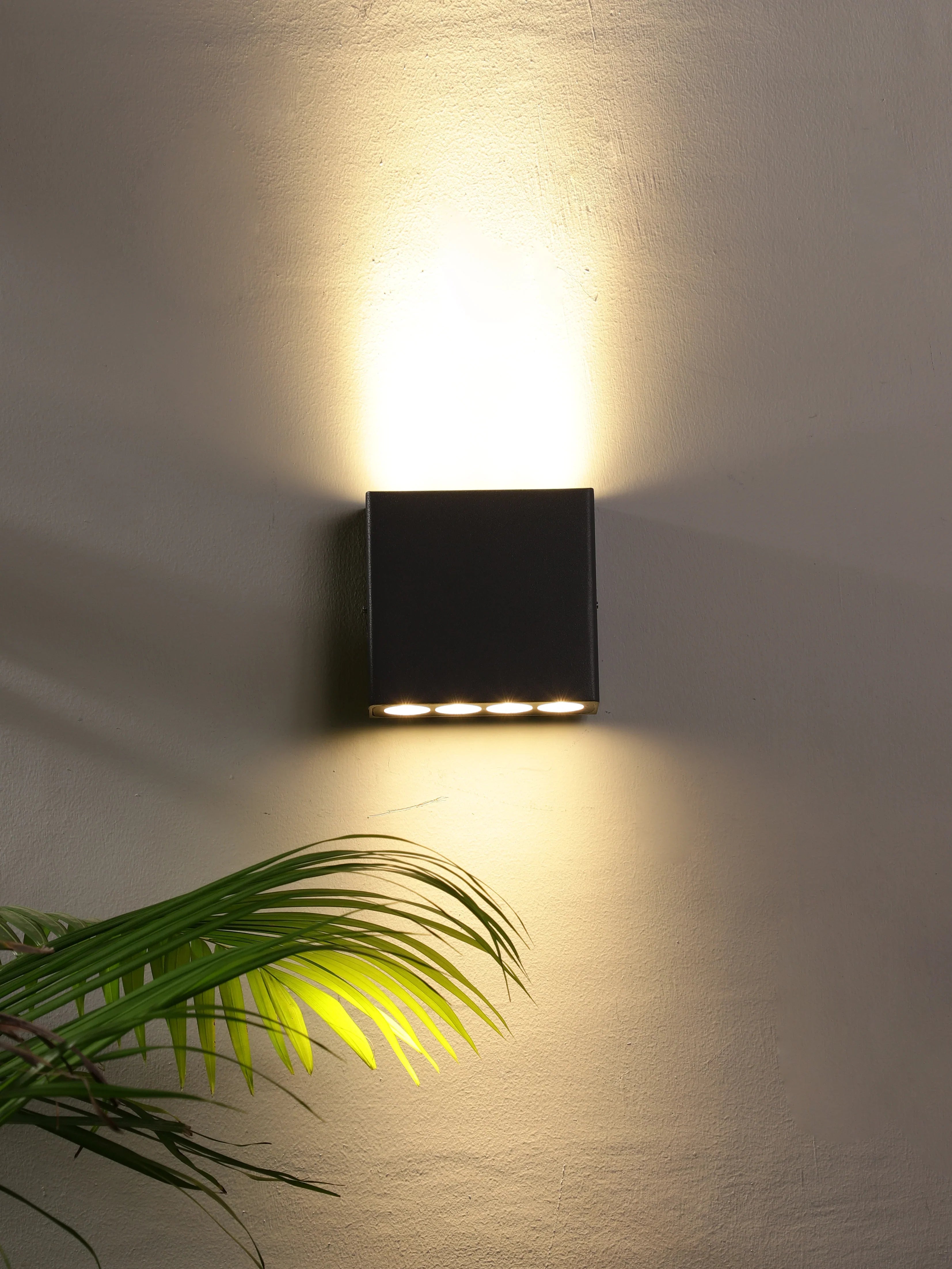 Burian Outdoor Light