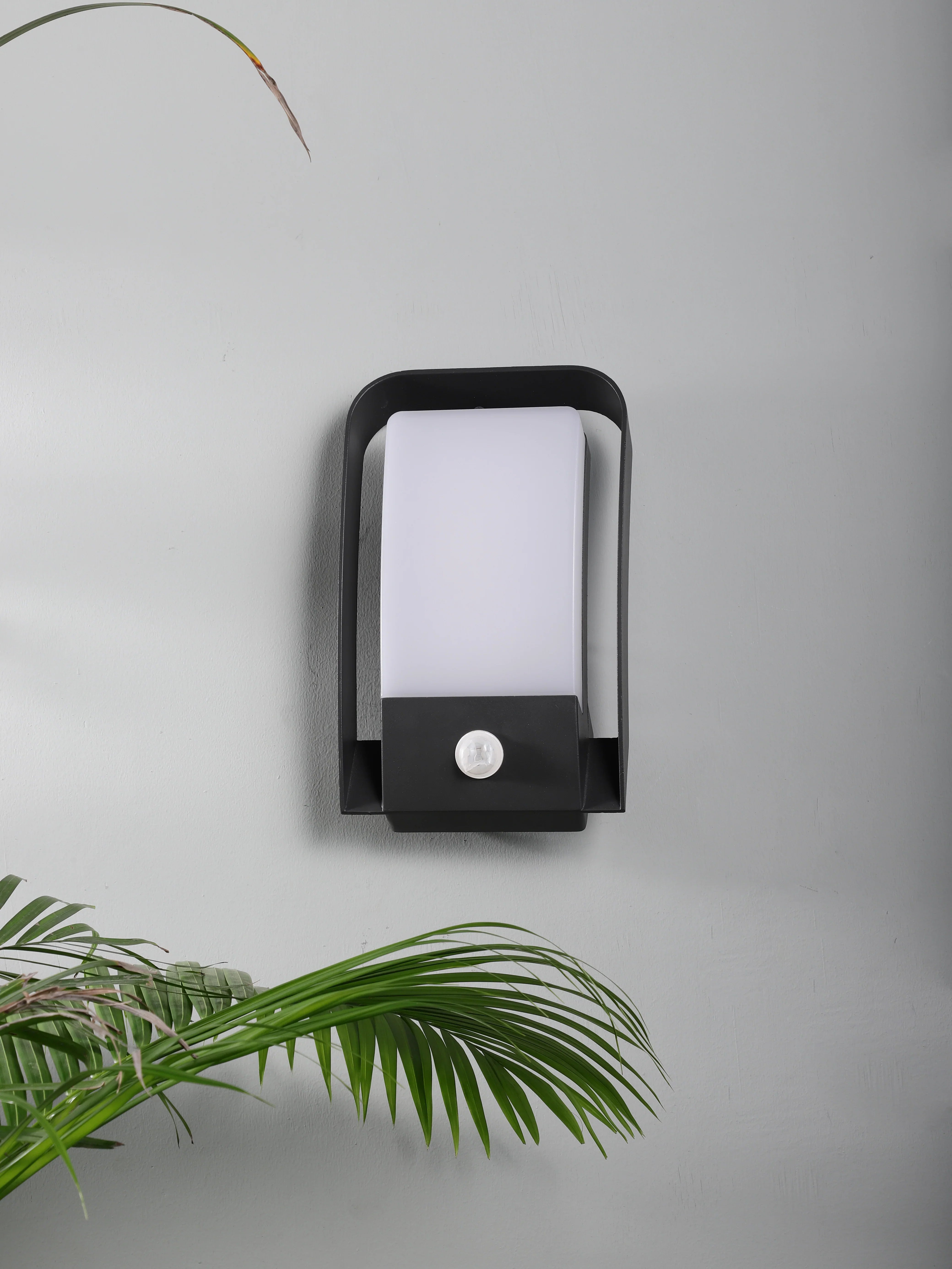 Berke Outdoor Light